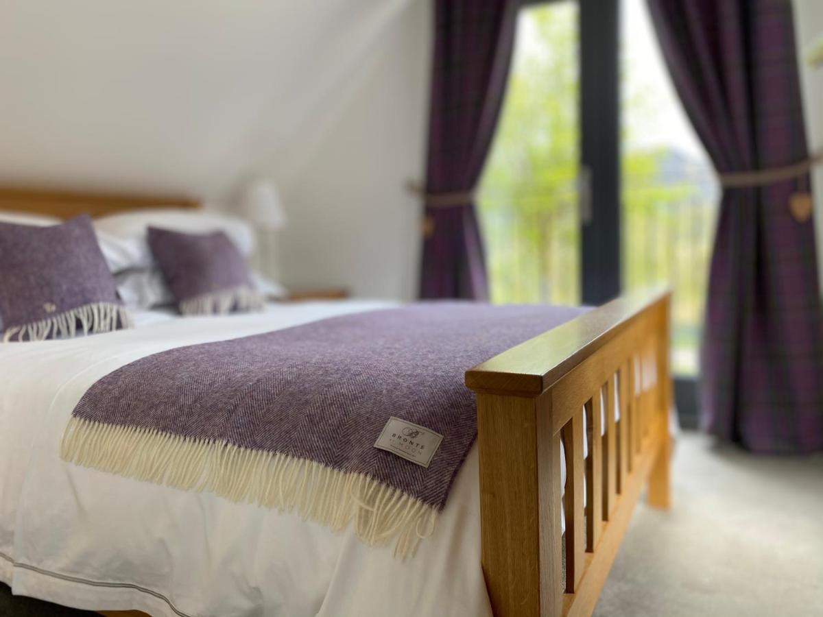 Bluebell Cottage With Hot Tub Ballachulish Bagian luar foto