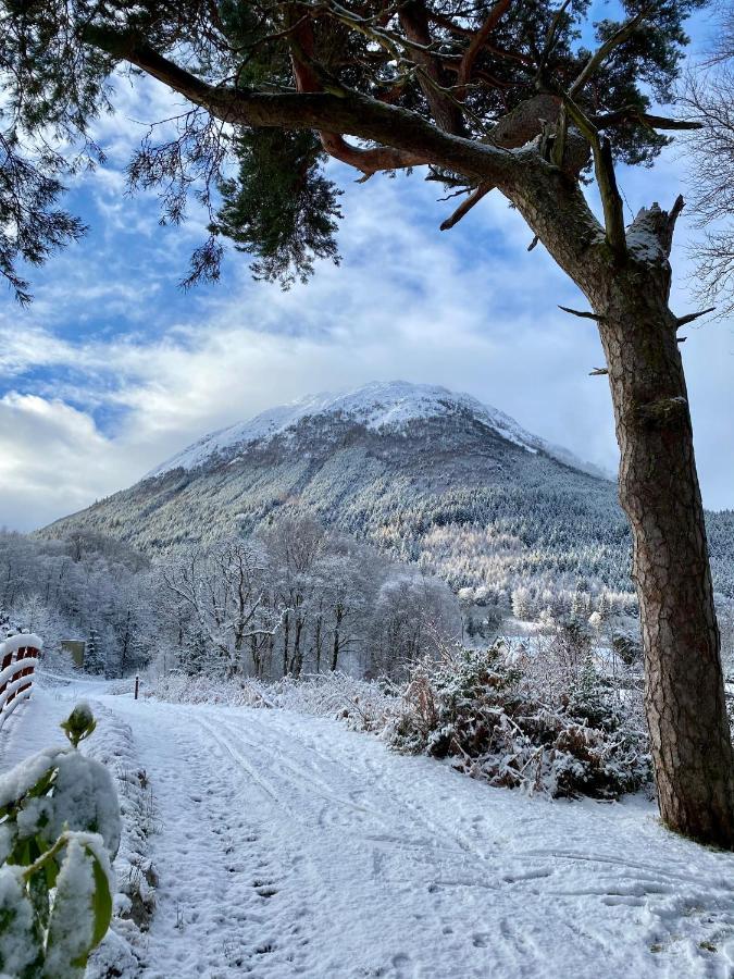 Bluebell Cottage With Hot Tub Ballachulish Bagian luar foto